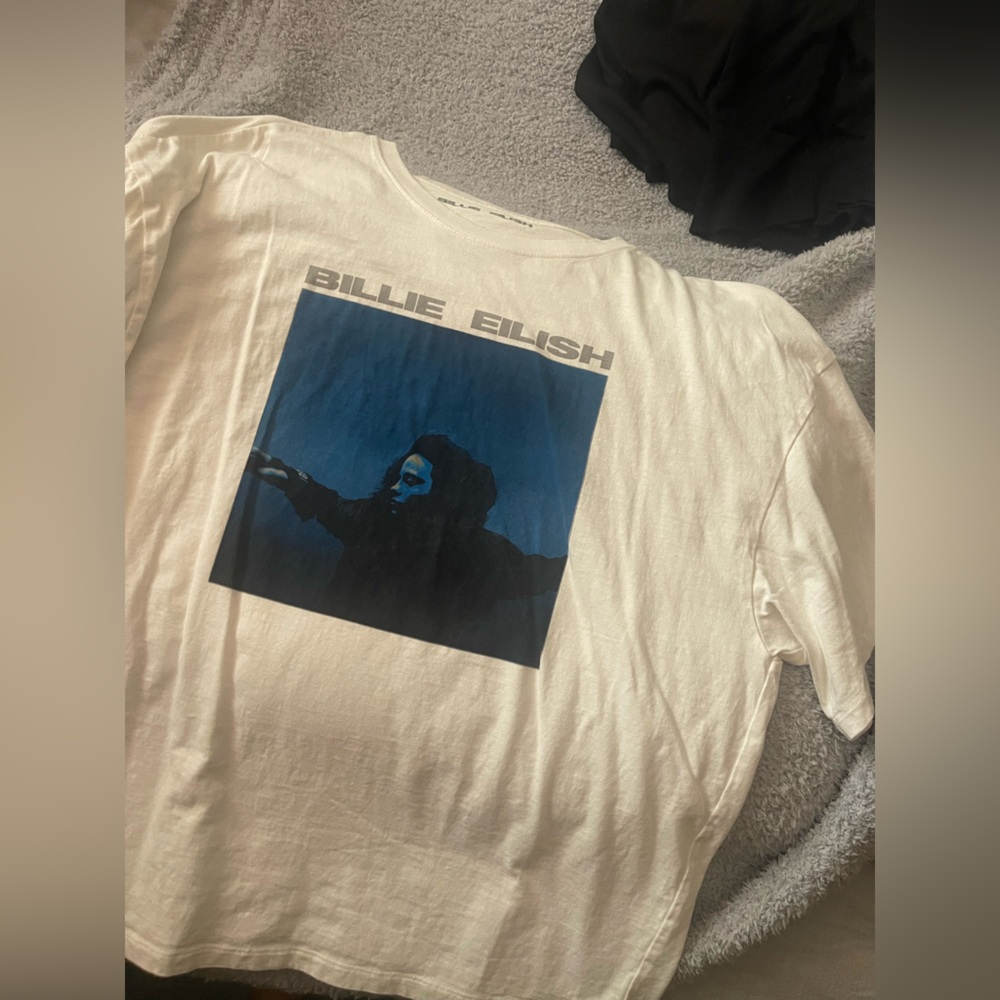 Billie Eilish Graphic Tee oversized